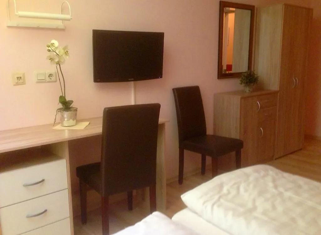 Hotel Amy 레겐스부르크 2*,  독일